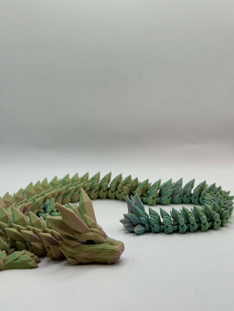 3D-printet drage med detaljerede krystalformer