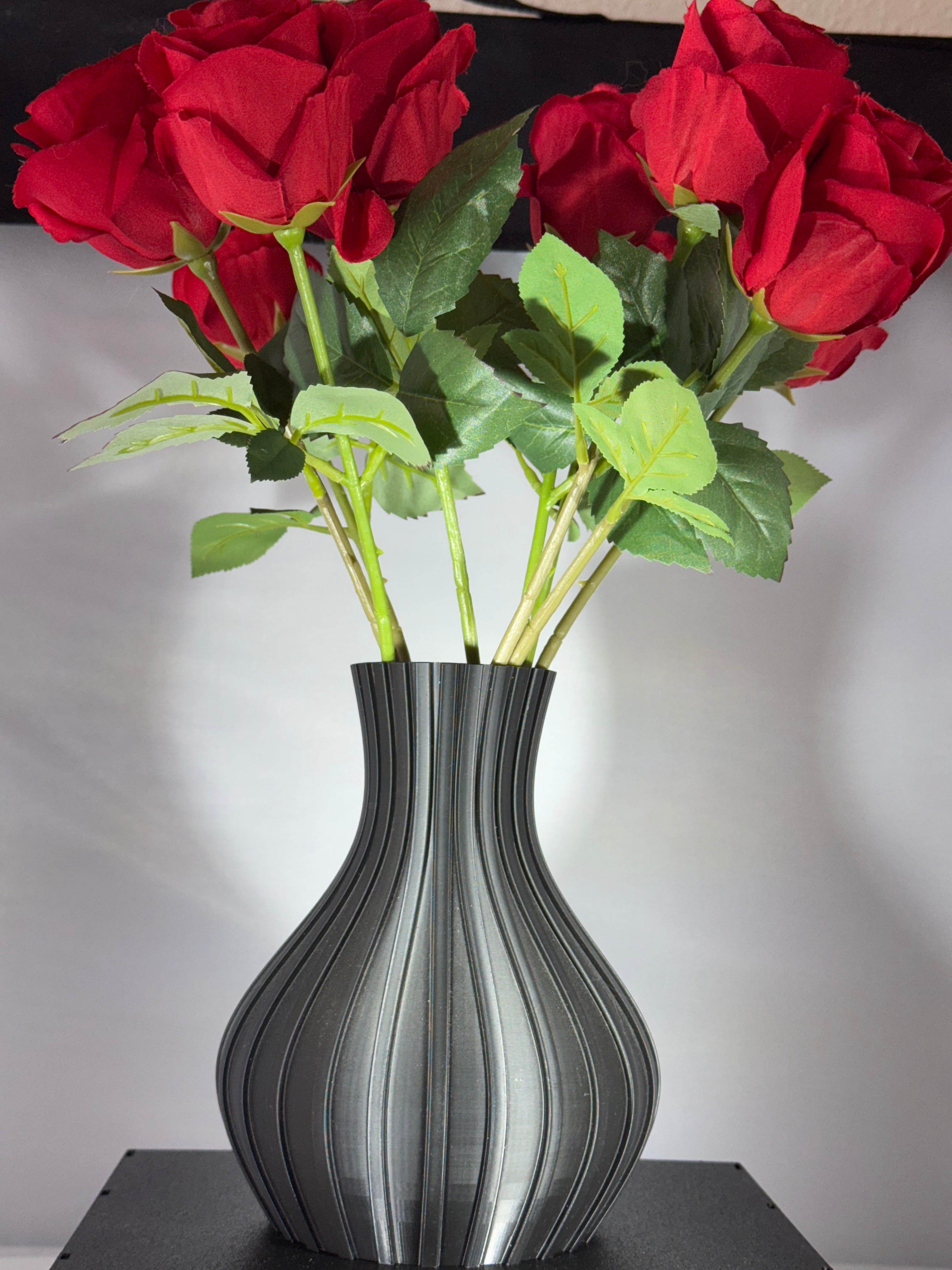 Vase med lige linjer