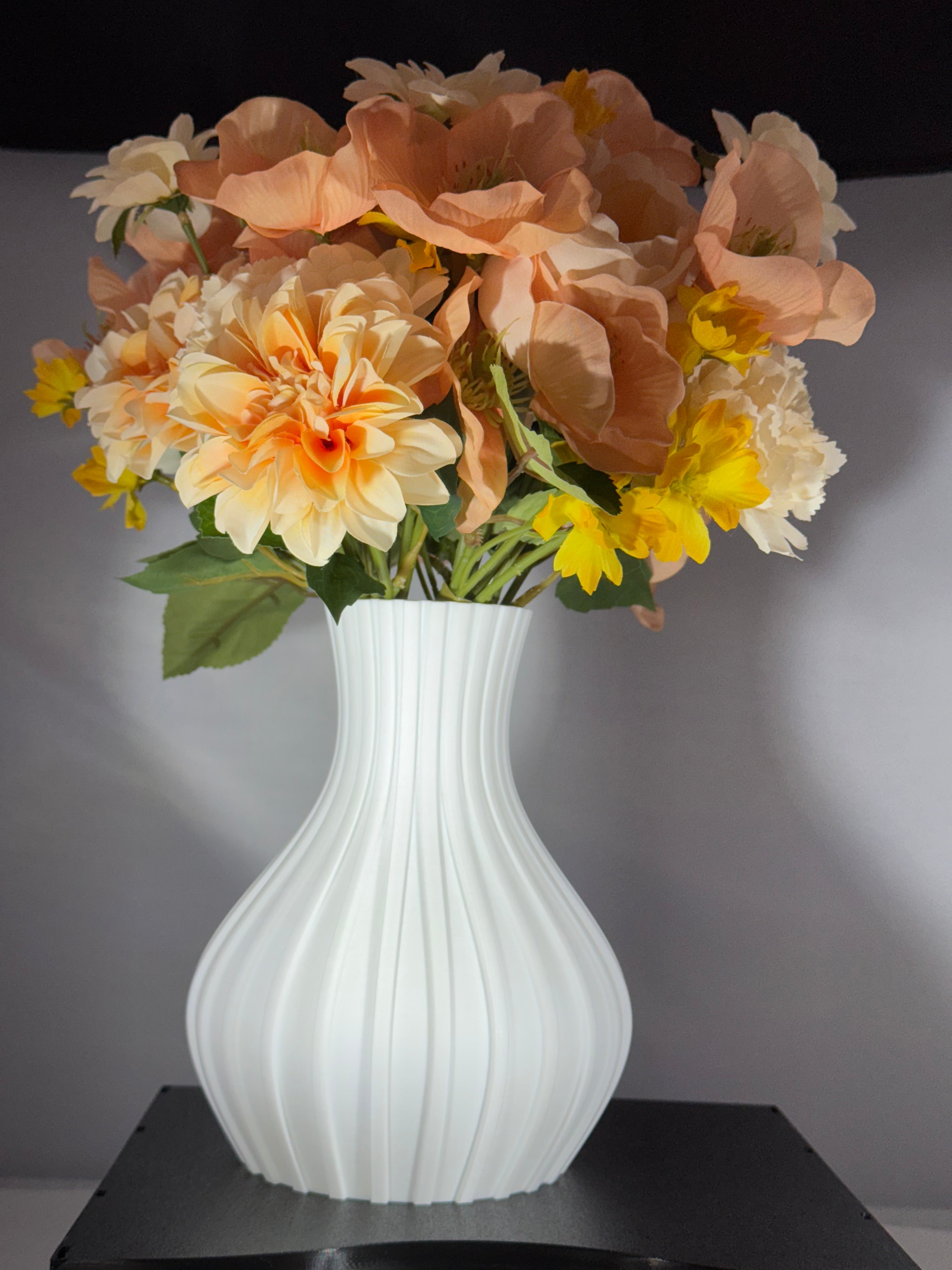 Vase med lige linjer