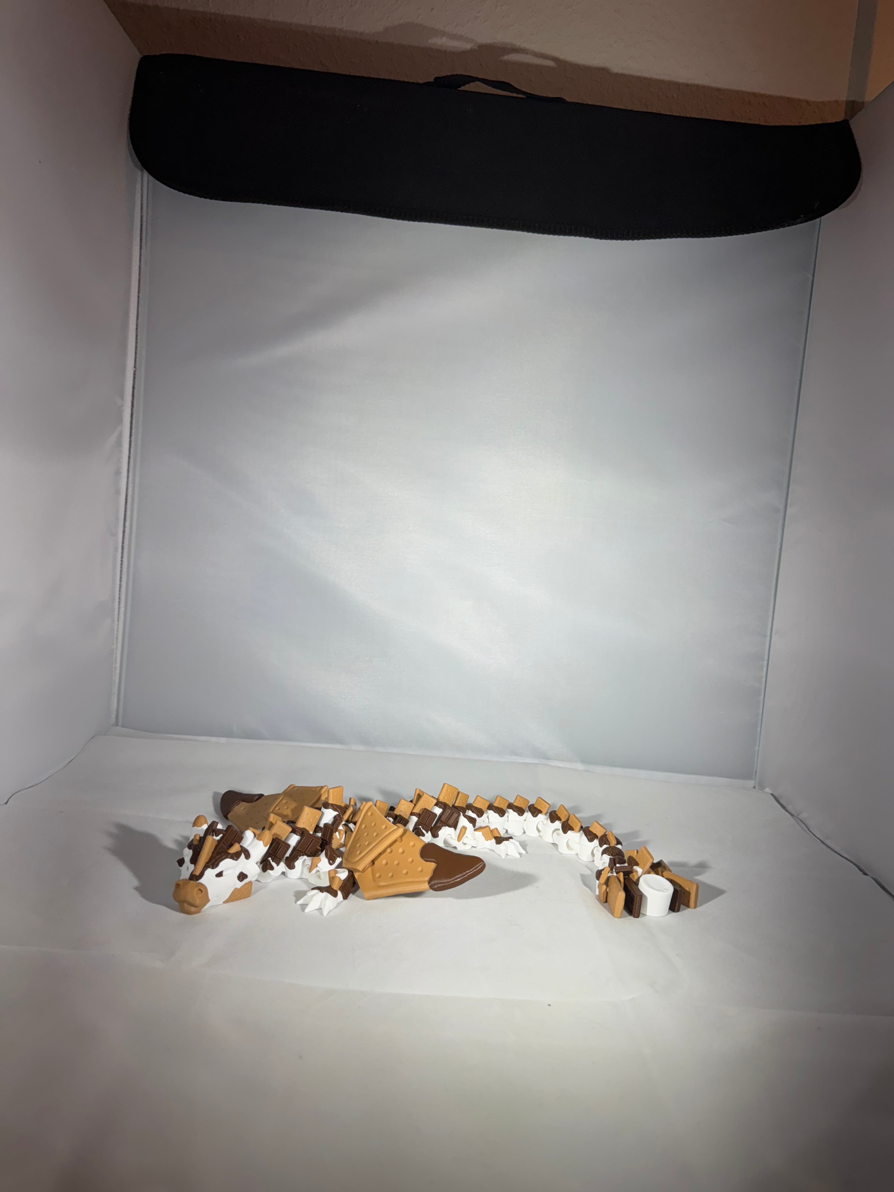 Cookie drage i to nuancer brun og hvid