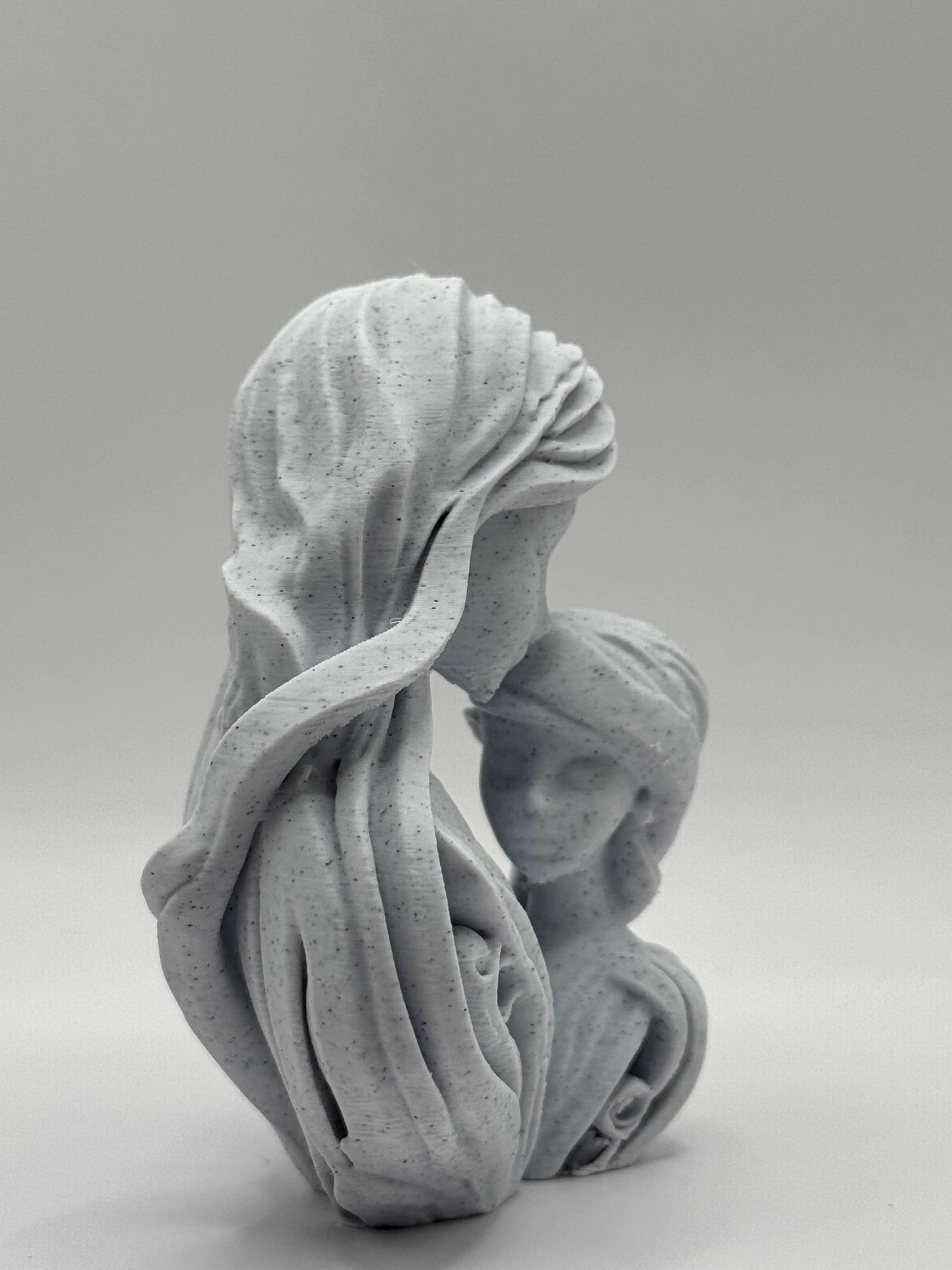 Mor & Datter statuette