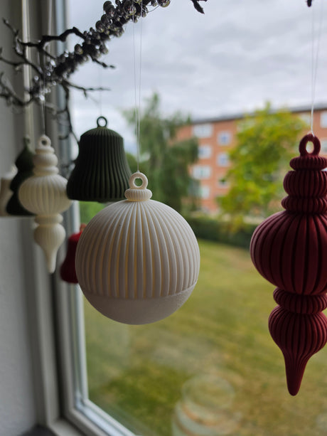 Julekugler til juletræ – 7 cm i grøn, rød og hvid