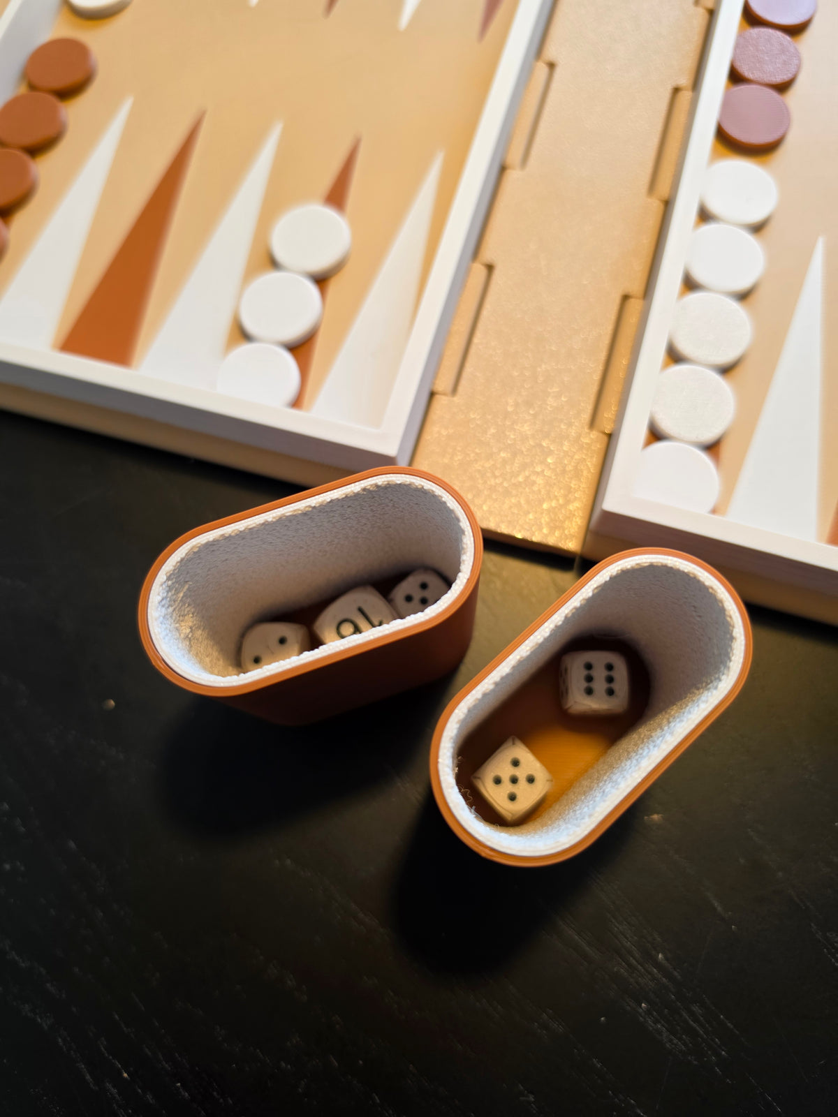 Backgammon i bogform