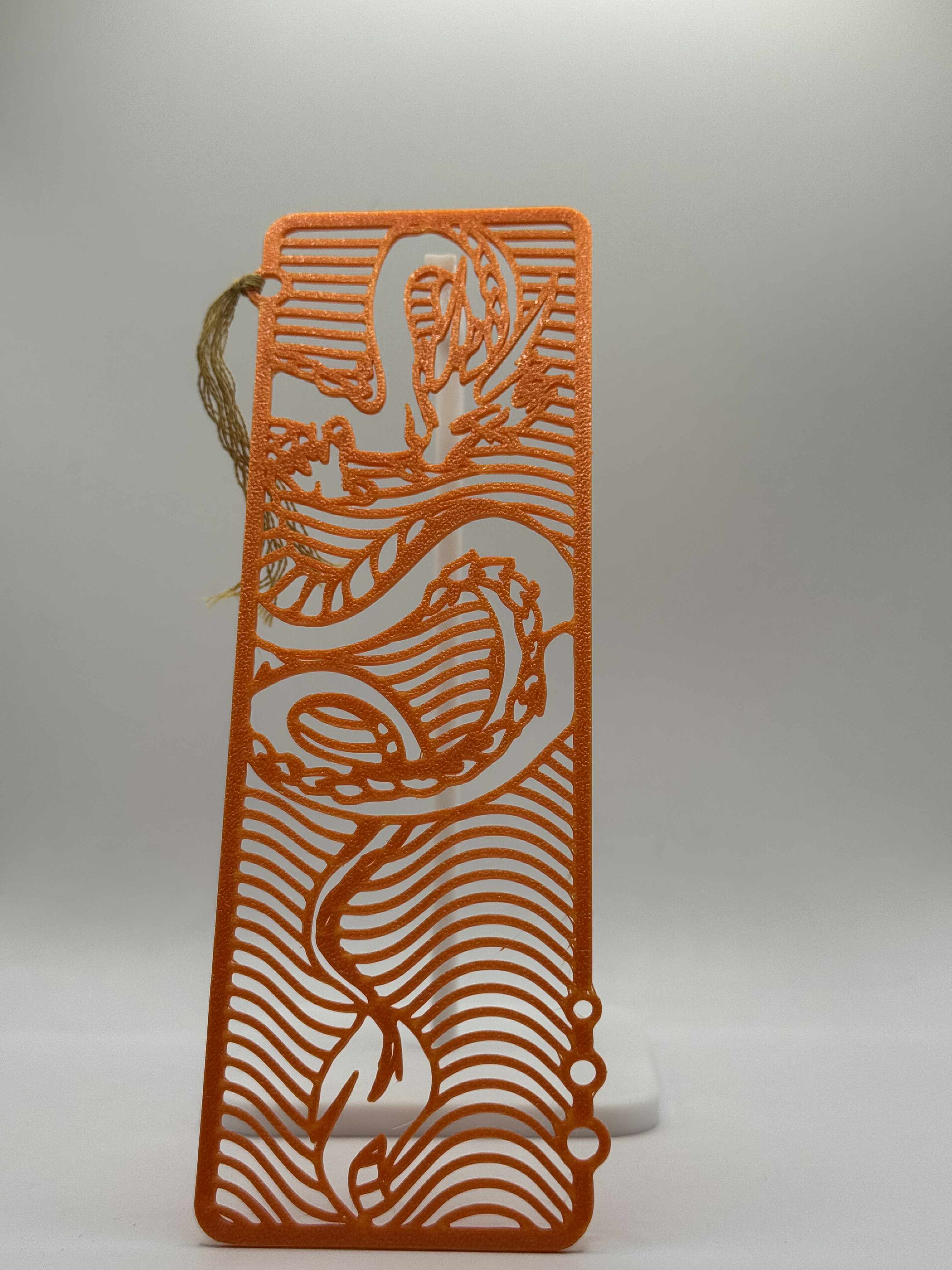 Bogmærke med Drage mønster