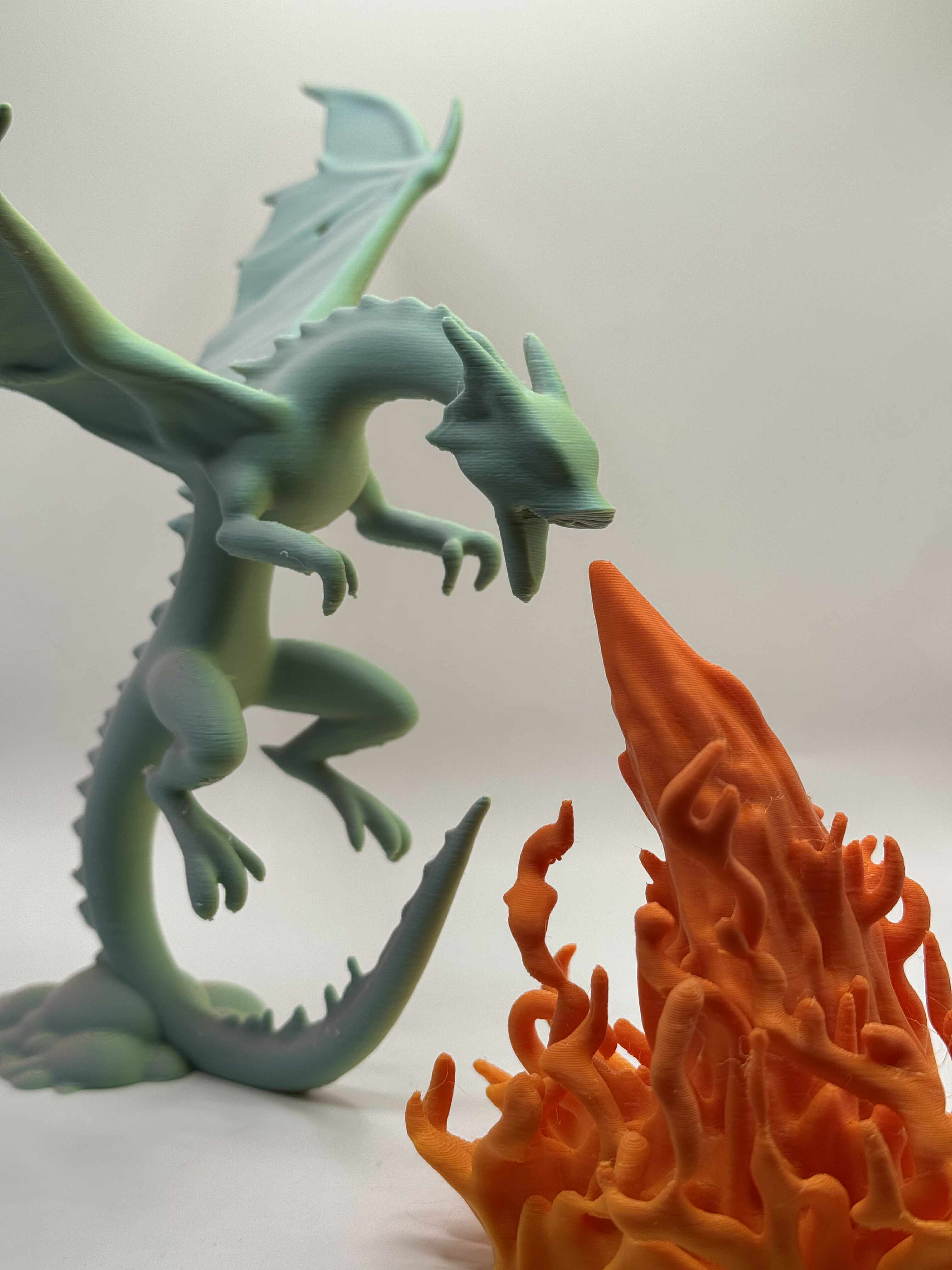 Drage som spyder ild